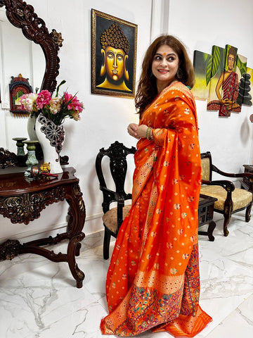 Naveena Kapoor In Banarsi Silk Saree. Available In 3 Colours