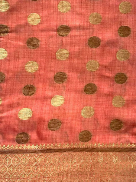 Naveena Kapoor In Banarsi Cotton Silk Designer Saree. Available In 6 Colours.