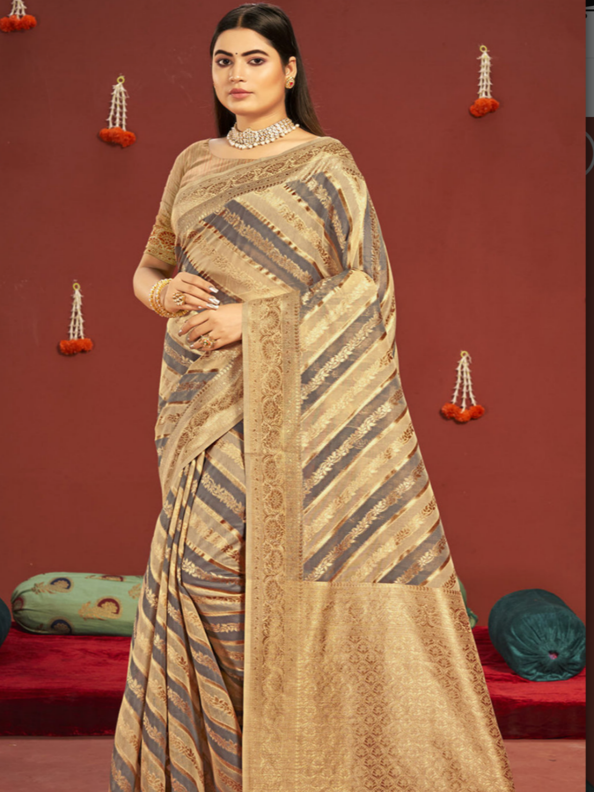 Reena Dwivedi In Banarsi Silk Saree. Available in 6 colours.