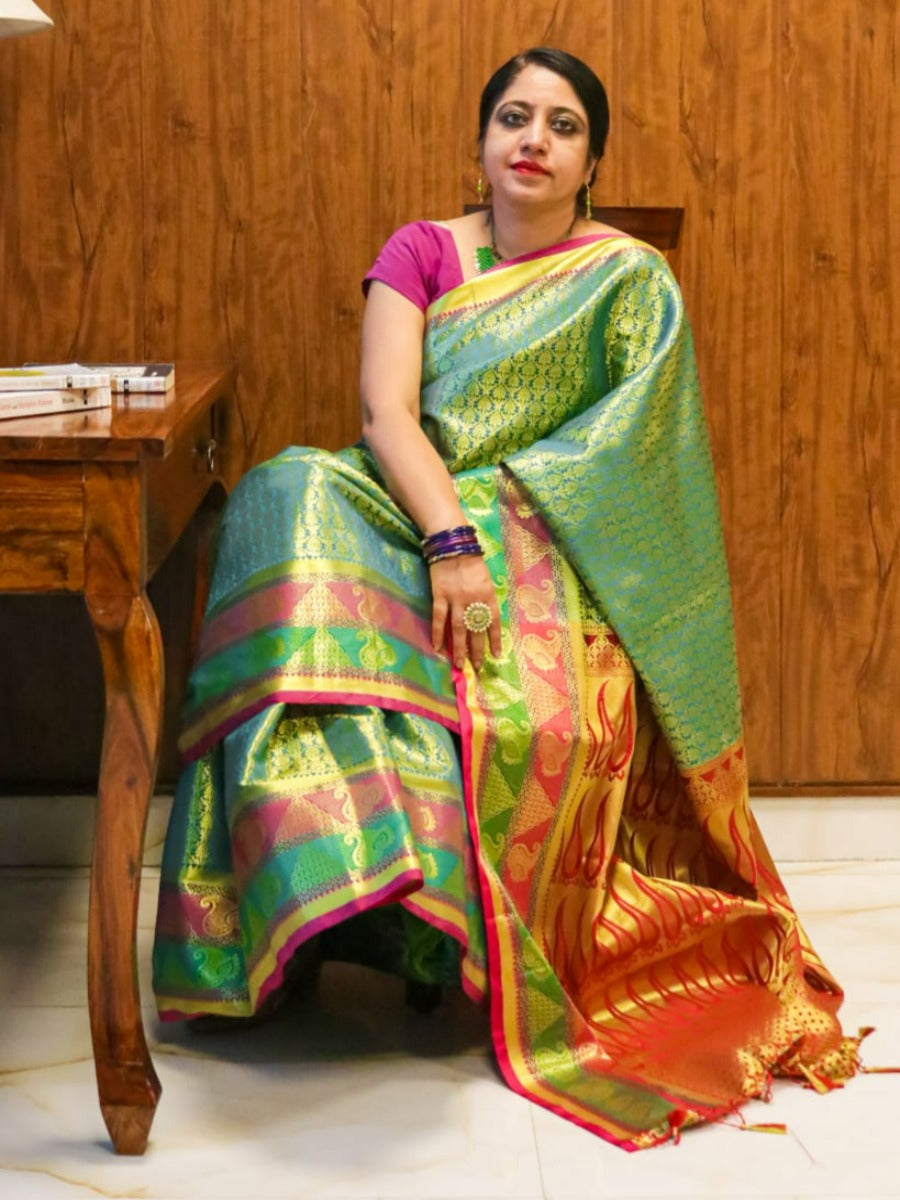 Ramya Pathak In Kanjivaram Saree With Golden Contrast Pallu