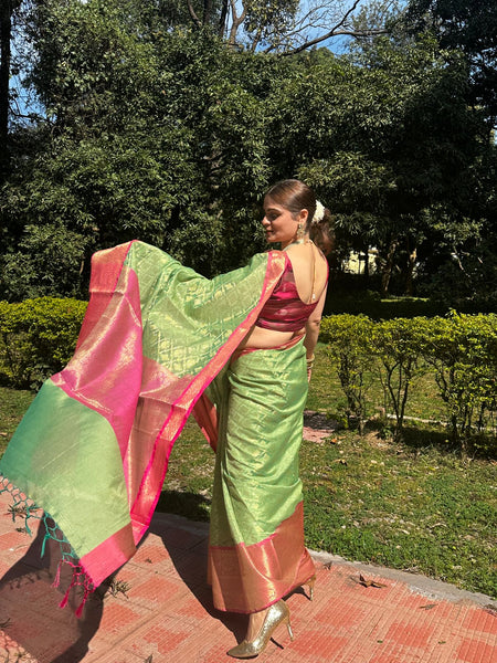 Naveena Kapoor In Banarsi Georgette Silk Sari. Available In 2 Colours