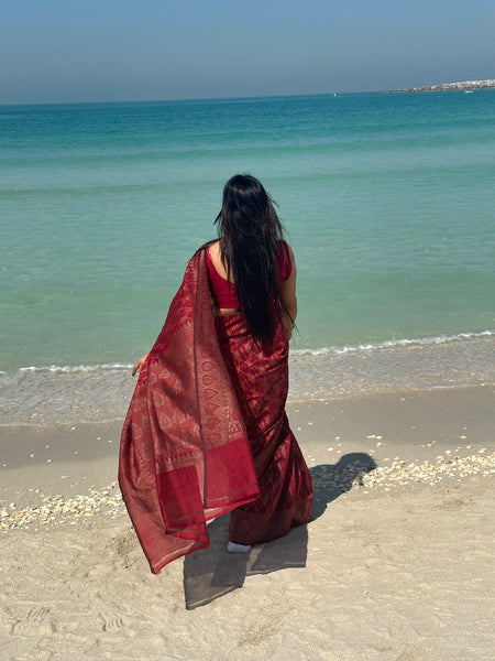 Reena Dwivedi In Chanderi Cotton Silk Saree. Available In 3 Colours