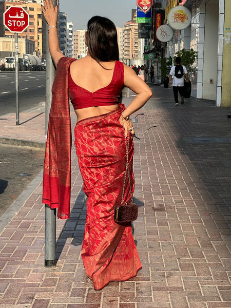 Reena Dwivedi In Chanderi Cotton Silk Saree. Available In 3 Colours