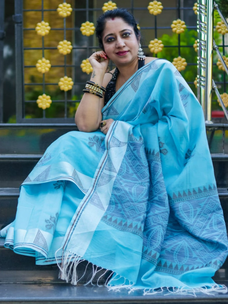 Matching jewellery for hotsell sky blue silk saree