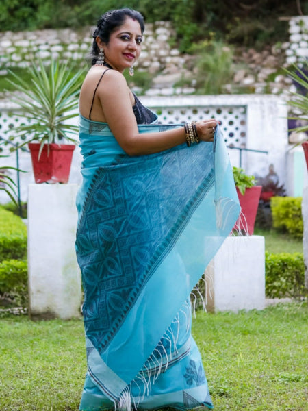Ramya Pathak In Chanderi Cotton Zari Silk Saree With Matching Pallu. Available In 6 Colours.