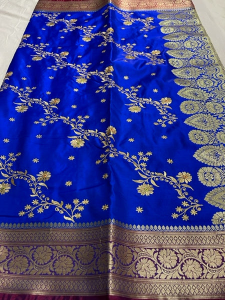 Reena Dwivedi In Handmade Designer Banarsi Silk Saree. Available In 5 Colours.