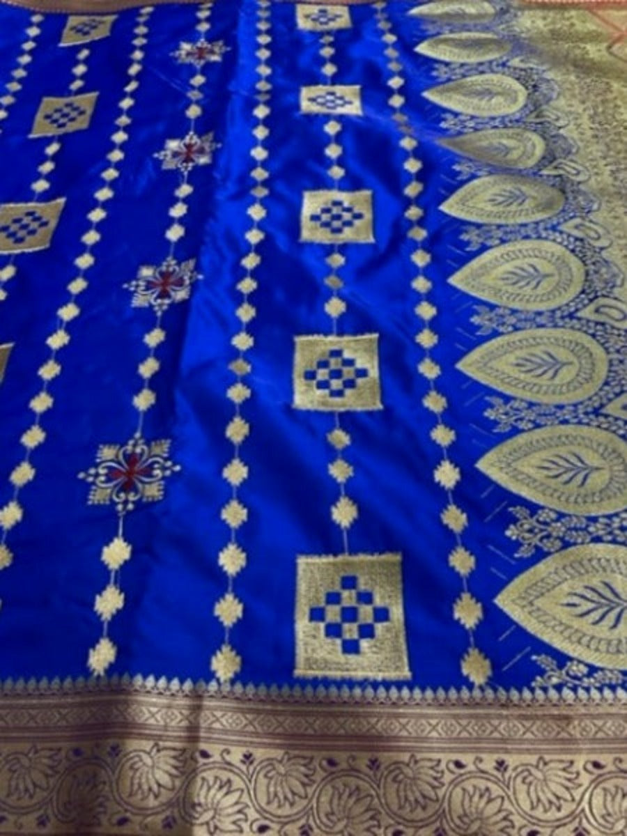 Megha Rathod In Banarsi Silk Saree. Available In 2 Colours.
