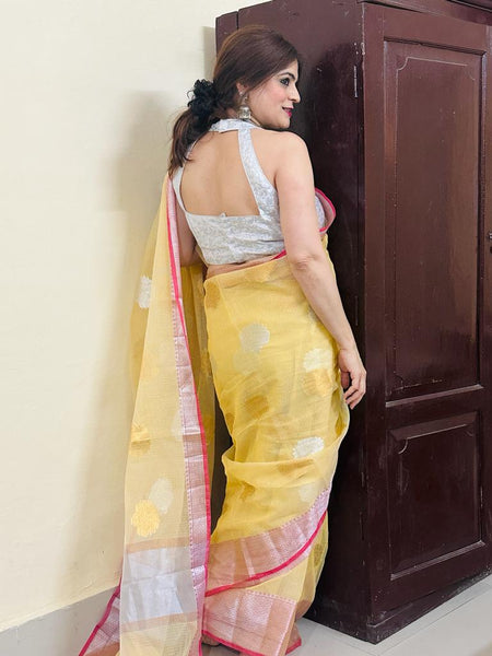 Naveena Kapoor In Kota Doria Silver and Gold Boota Saree With Matching Pallu. Available In 4 Colours.